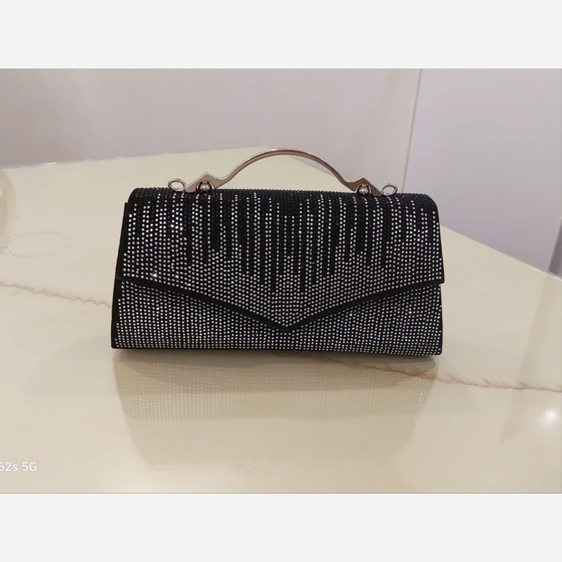 کیف مجلسی مخمل ، بند زنجیری نقره ای دسته دار