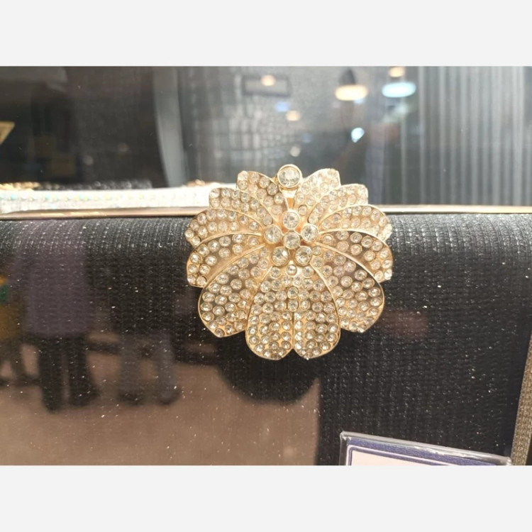 کیف مجلسی گل کوچک دارای زنجیر دوشی